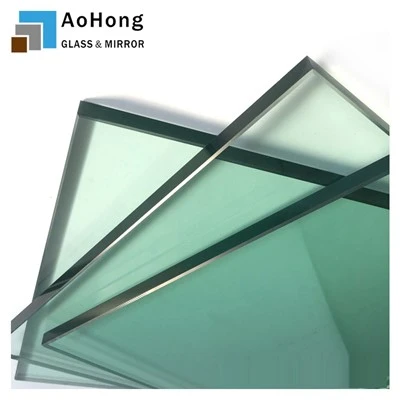 Herdet glass for bygning